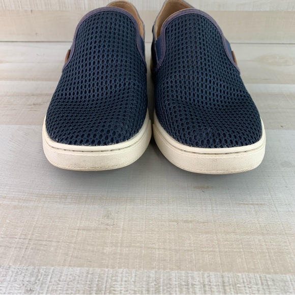 OluKai Pehuea Slip On Navy Shoes - Picture 5 of 11